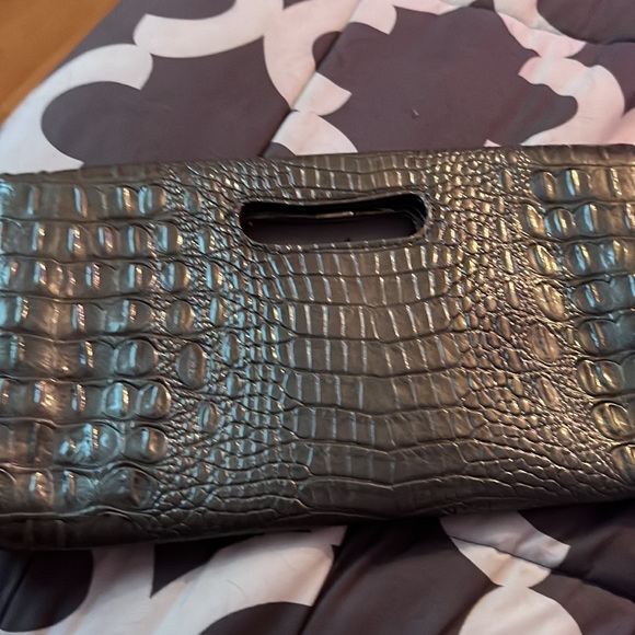 nine West Faux Snakeskin Oversized Clutch in silver - Picture 5 of 5